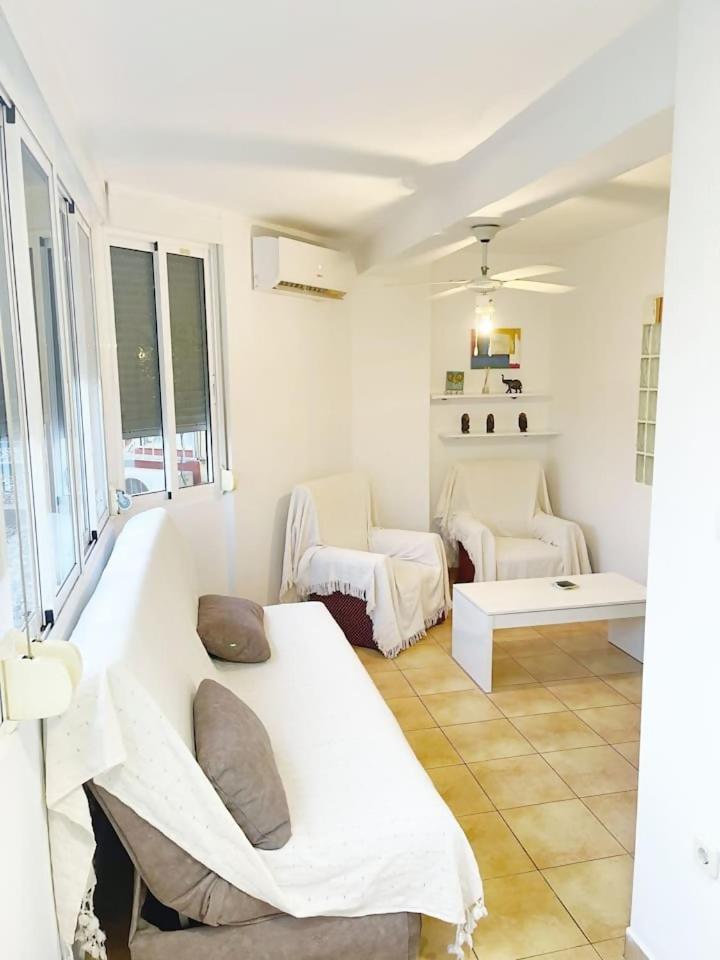 Apartamento Centrico Plazamar 4 Piscina Torre Del Mar Exterior photo